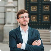 Tomasz B